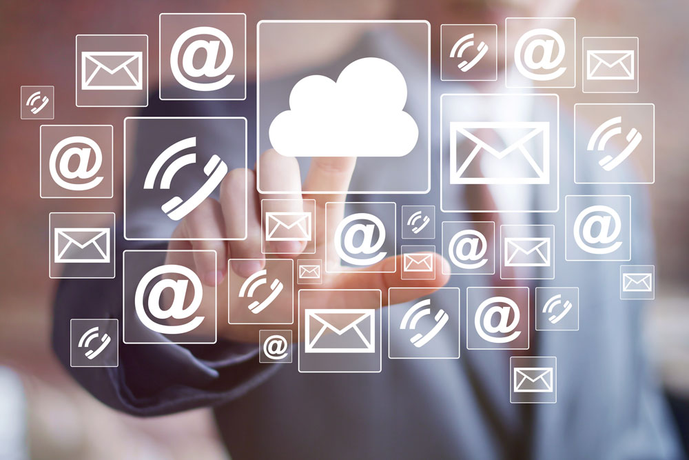 AdobeStock_108930016-cloud software as a service